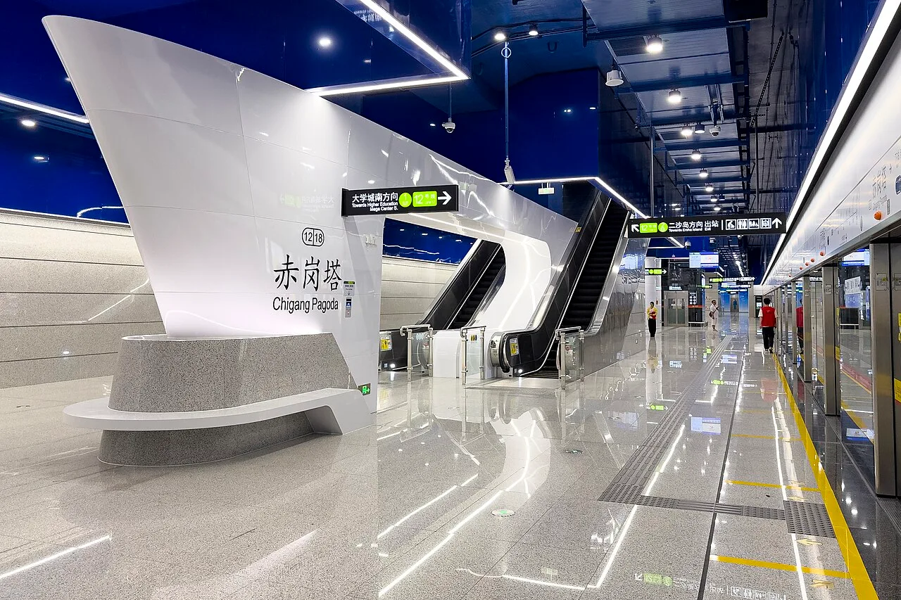 Platform 1, Chigang Pagoda Station, Guangzhou Metro 20250630
