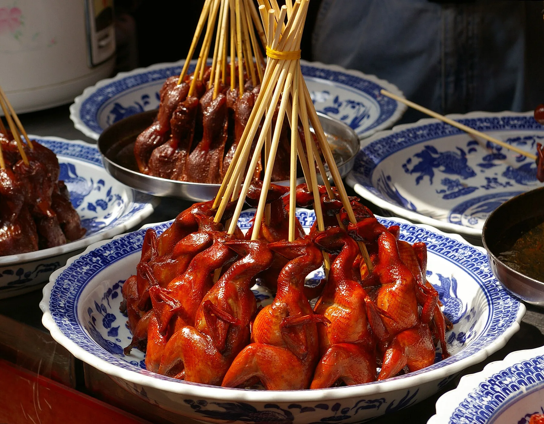 20090726 Birds on stick Shanghai Qibao Imgp1996