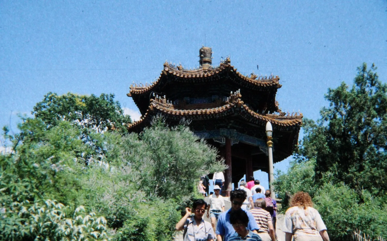 北京景山公园亭阁,1991年历史影像。