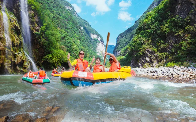 Hongkou Rafting scene