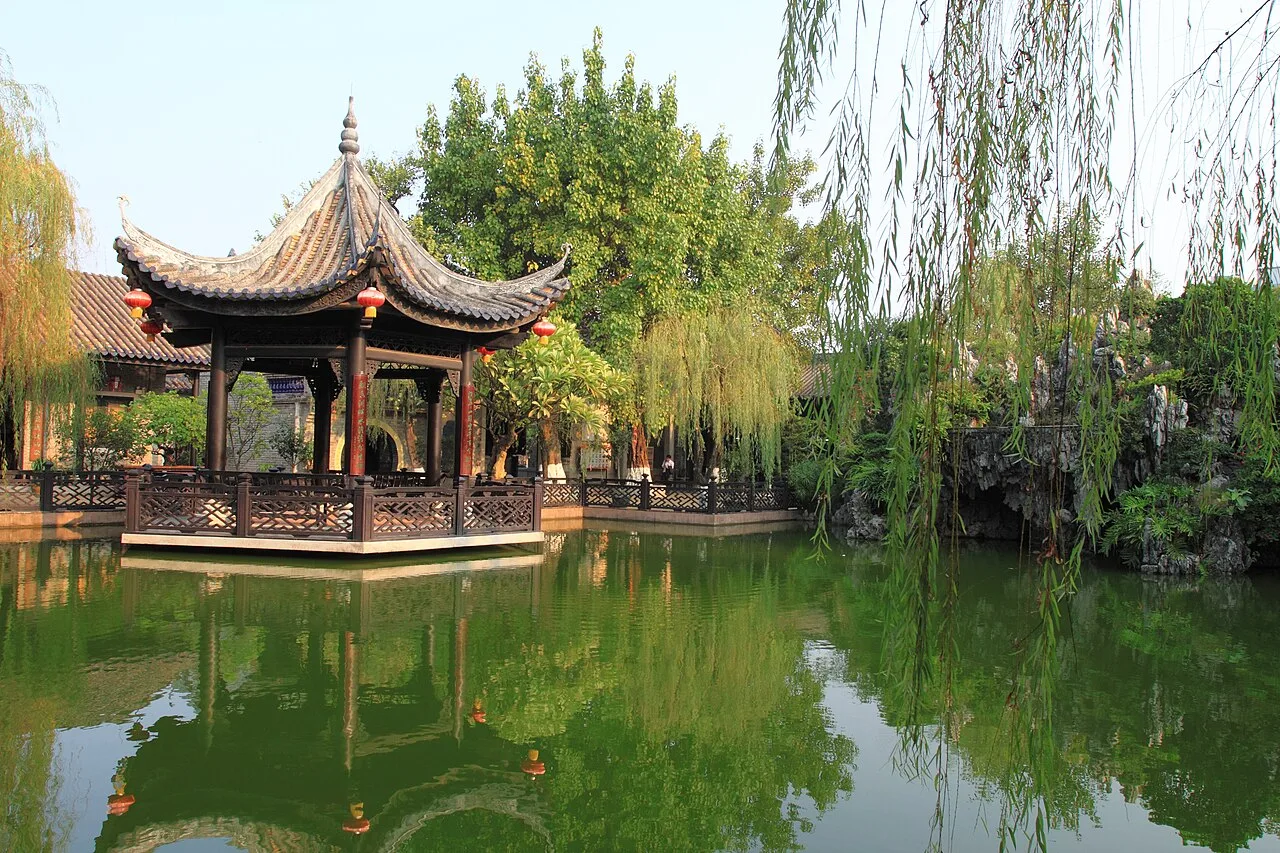 Guangzhou Panyu Yuyin Shanfang 2012.11.19 15-52-24
