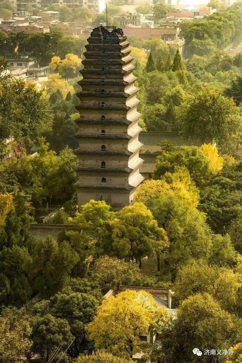 The pagoda at Jianfu Temple
