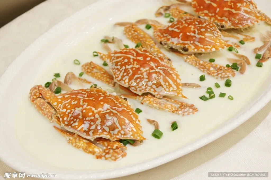 Steamed crab in aged huadiao wine