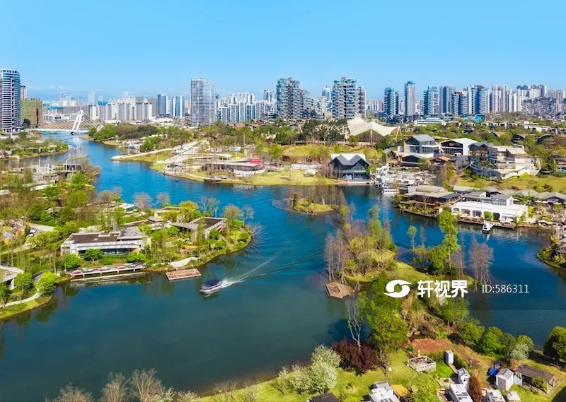 Luxelakes Water City scene