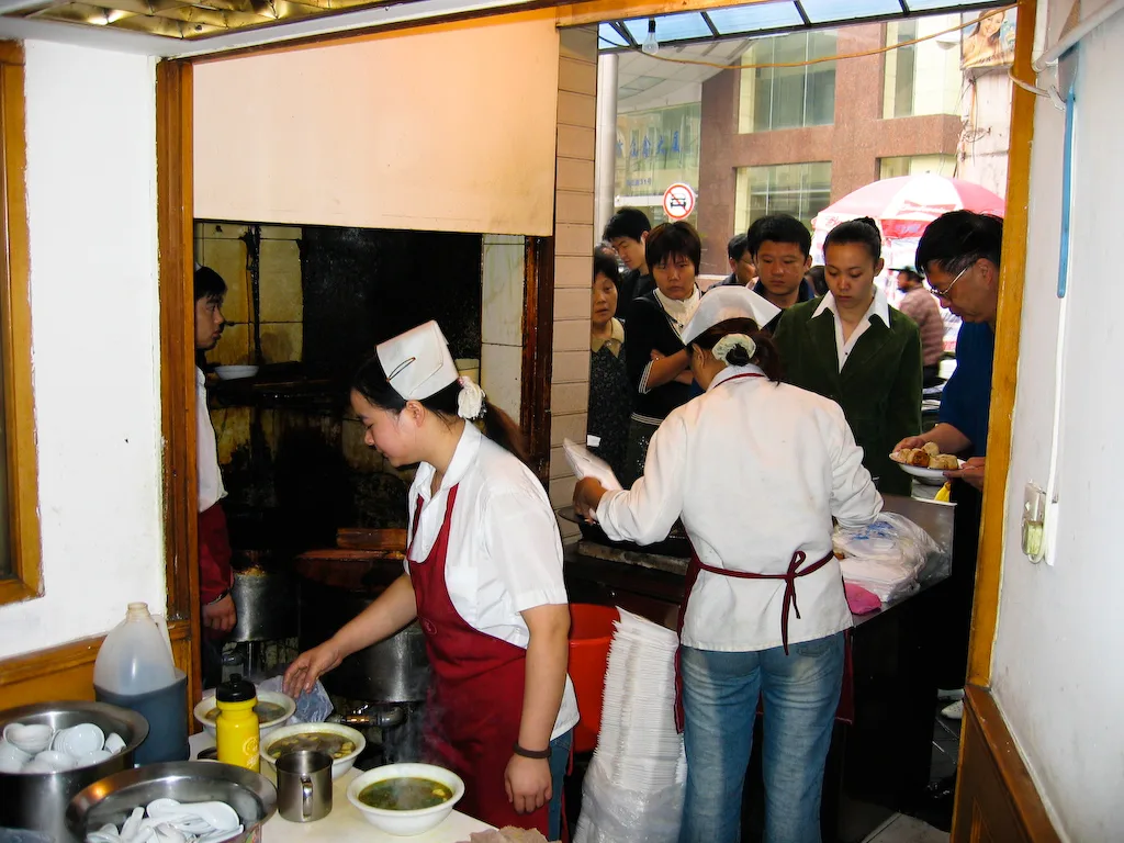 Shengjian mantou shop by ToastyKen in Shanghai