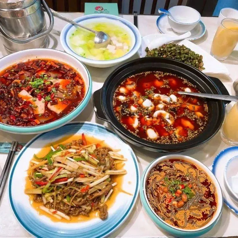 Modern Sichuan cuisine