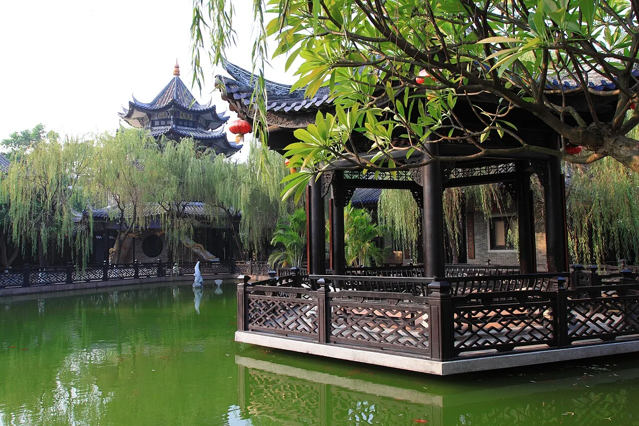 Guangzhou Panyu Yuyin Shanfang 2012.11.19 15-46-09