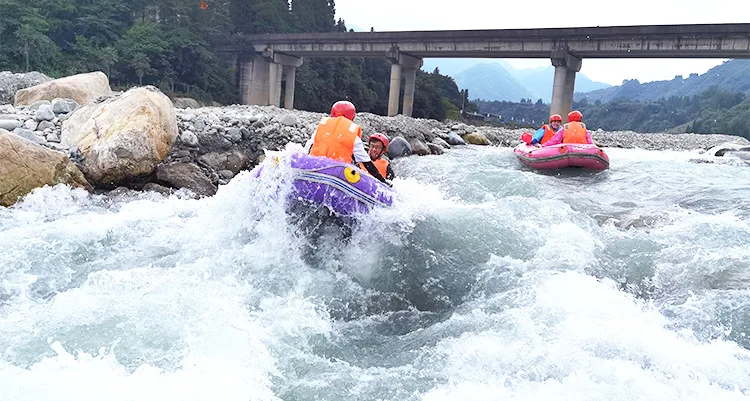 Hongkou Rafting scene