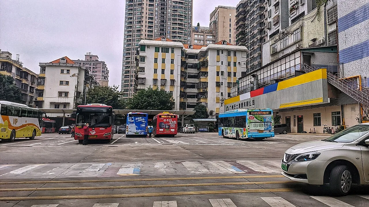 Guangzhou Bus Group Base & Guangzhou Zoo South Entrance Bus Terminal