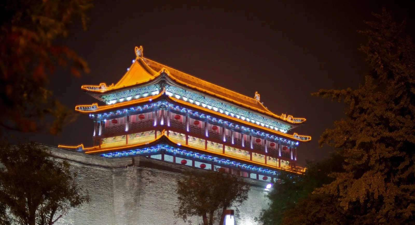 Xi’an永宁门城墙夜景