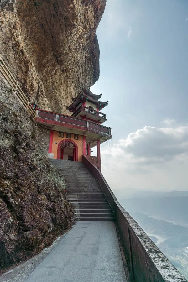Evening glow on Mount Li