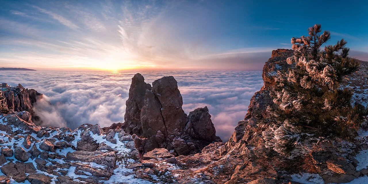 Crimea, Ai-Petri, low clouds