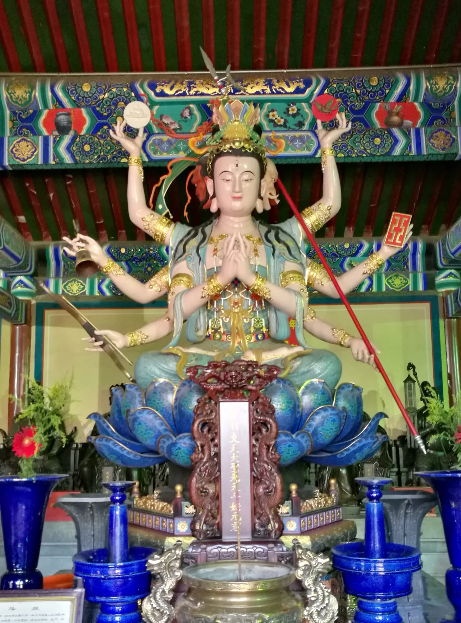 白云观斗姥殿造像