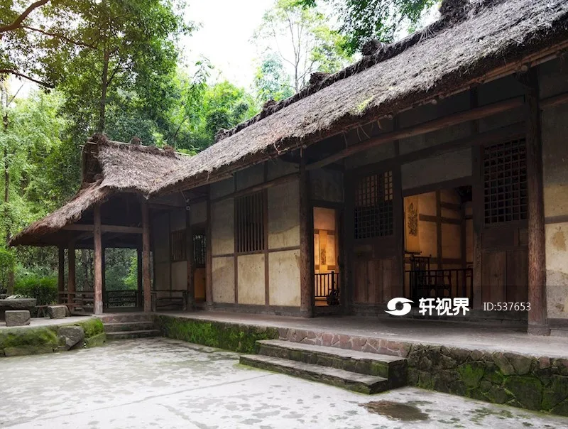Thatched cottage at Du Fu's former home
